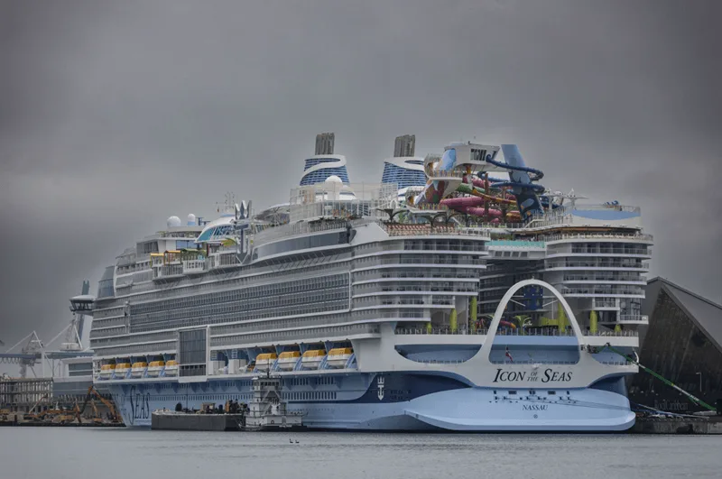 Siêu du thuyền Icon of the Seas – Kỳ quan hàng hải hiện đại bậc nhất.